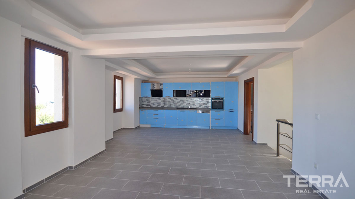 Sea View Villa with Shared Swimming Pool in Fethiye Town - 57687