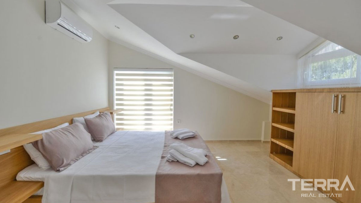 New Triplex Villa with Private Swimming Pool in Ovacık Fethiye - 57732