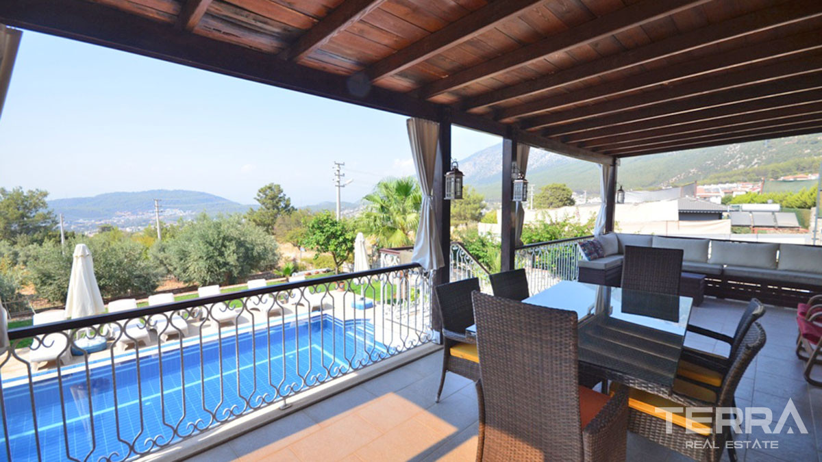 Resale Villa with Large Garden and Swimming Pool in Fethiye Ovacık - 57890