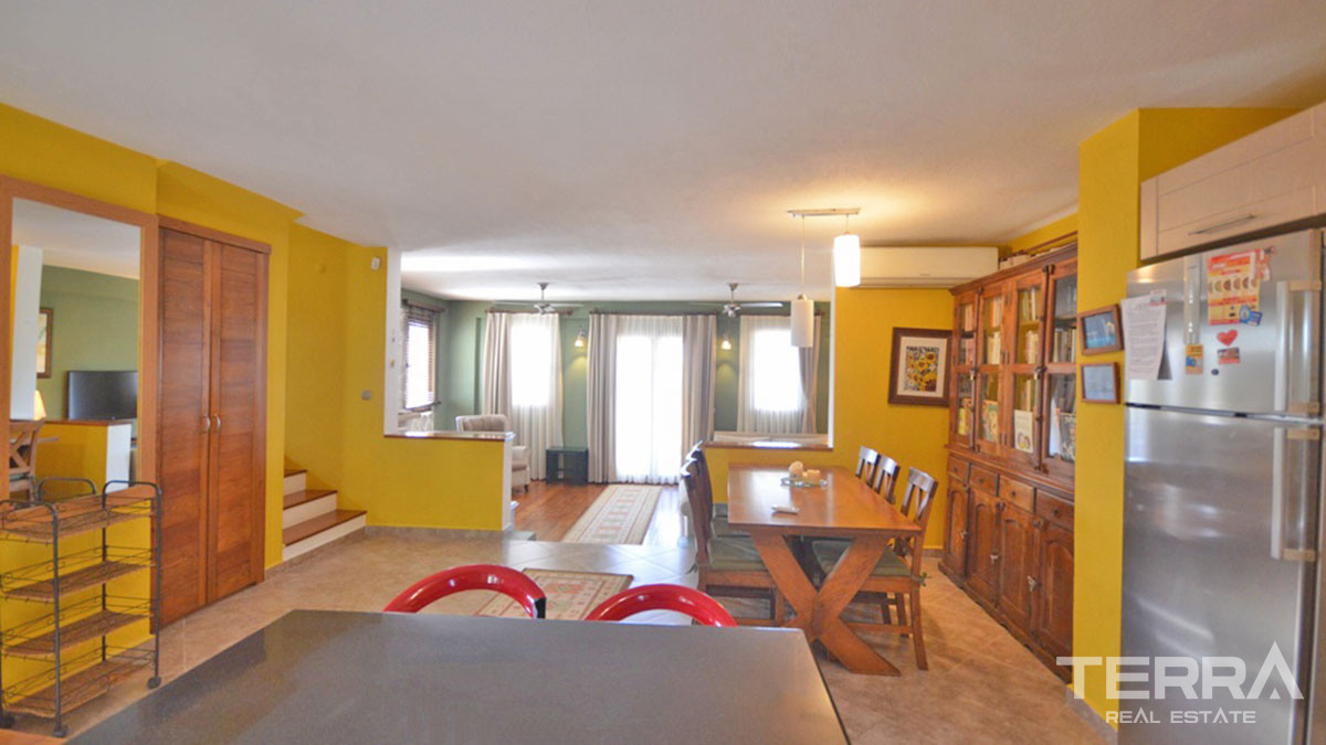 Resale Villa with Large Garden and Swimming Pool in Fethiye Ovacık - 57901