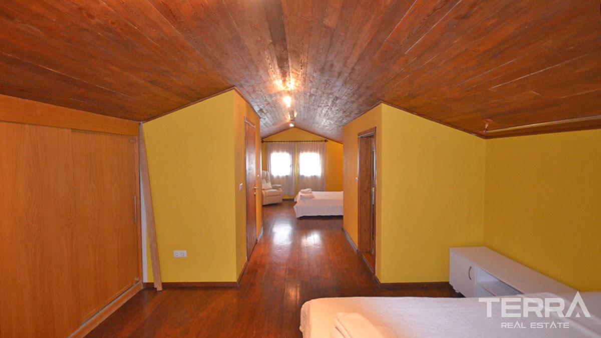 Resale Villa with Large Garden and Swimming Pool in Fethiye Ovacık - 57912