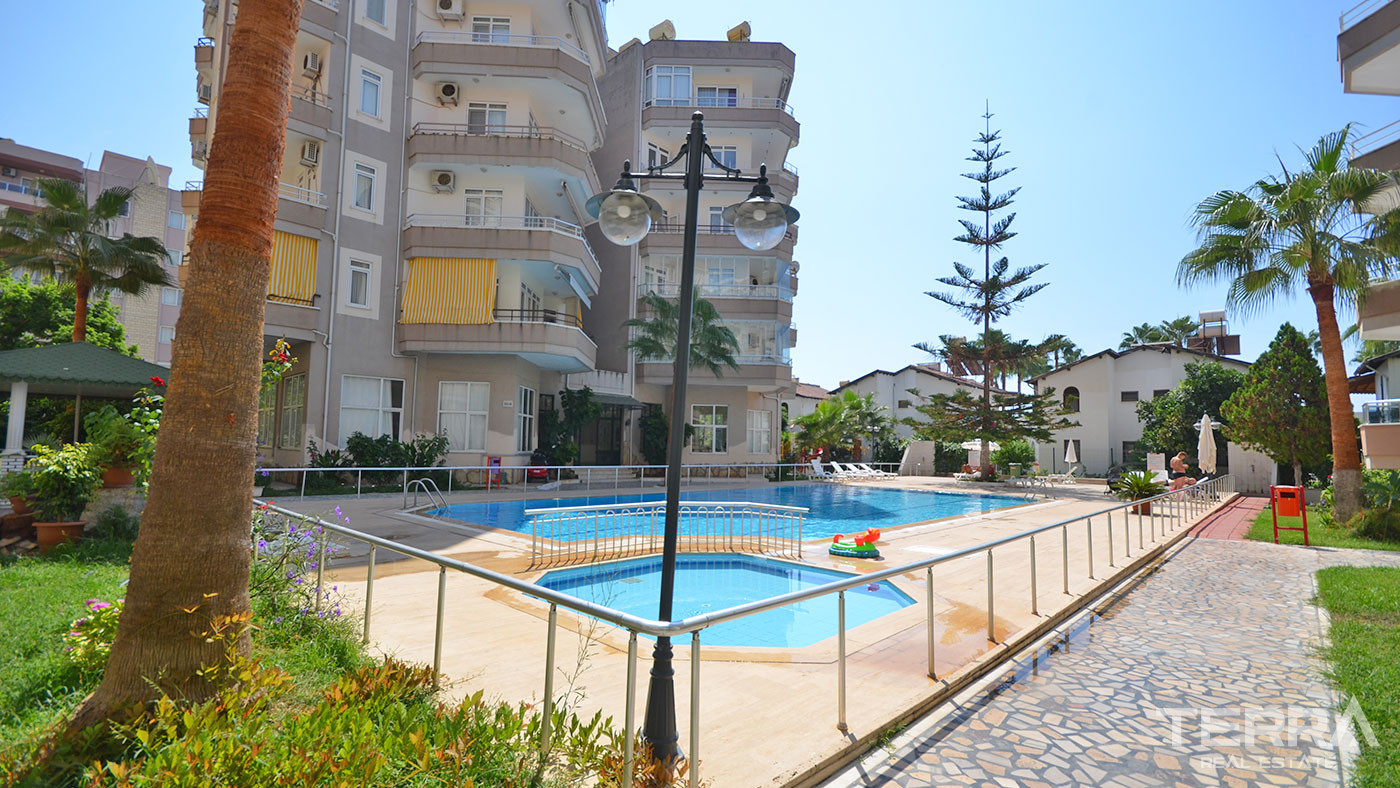 Tani apartament z widokiem na morze i z basenem blisko plaży w Alanyi - 58145