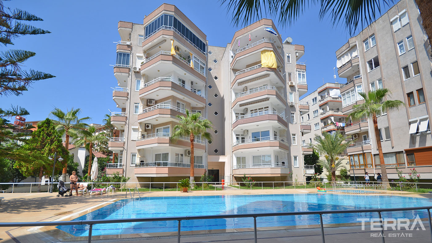 Tani apartament z widokiem na morze i z basenem blisko plaży w Alanyi - 58149