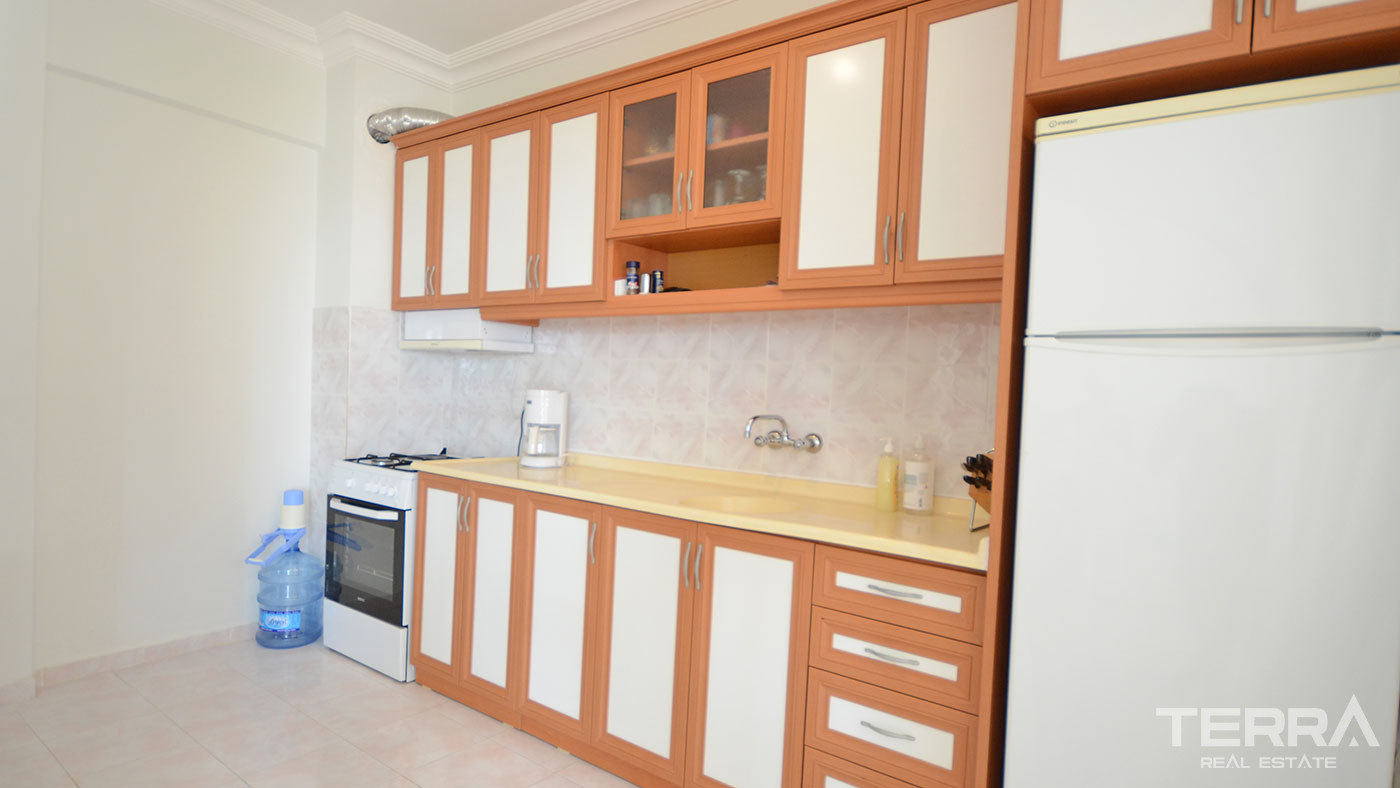 Tani apartament z widokiem na morze i z basenem blisko plaży w Alanyi - 58150