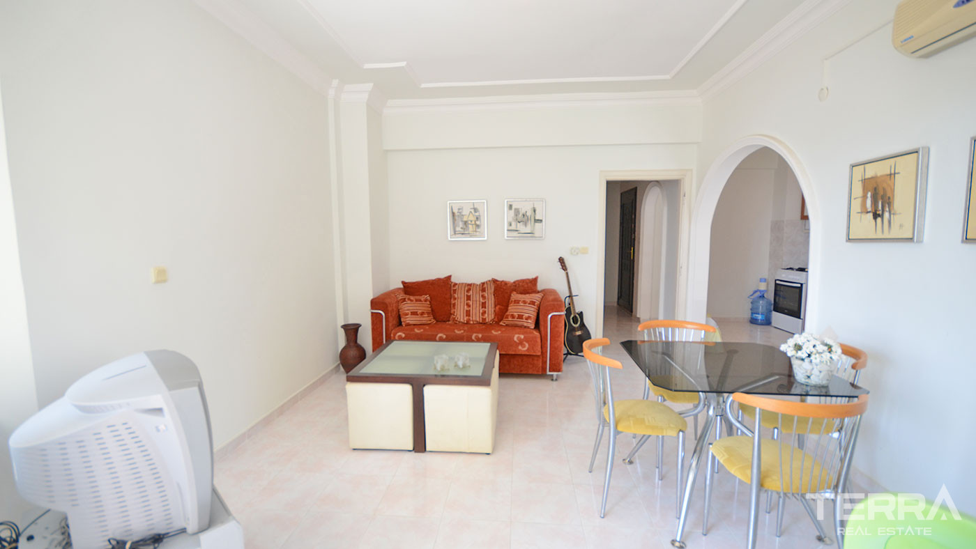 Tani apartament z widokiem na morze i z basenem blisko plaży w Alanyi - 58152