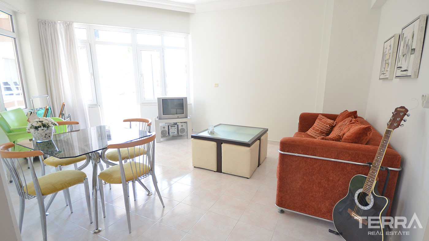 Tani apartament z widokiem na morze i z basenem blisko plaży w Alanyi - 58153