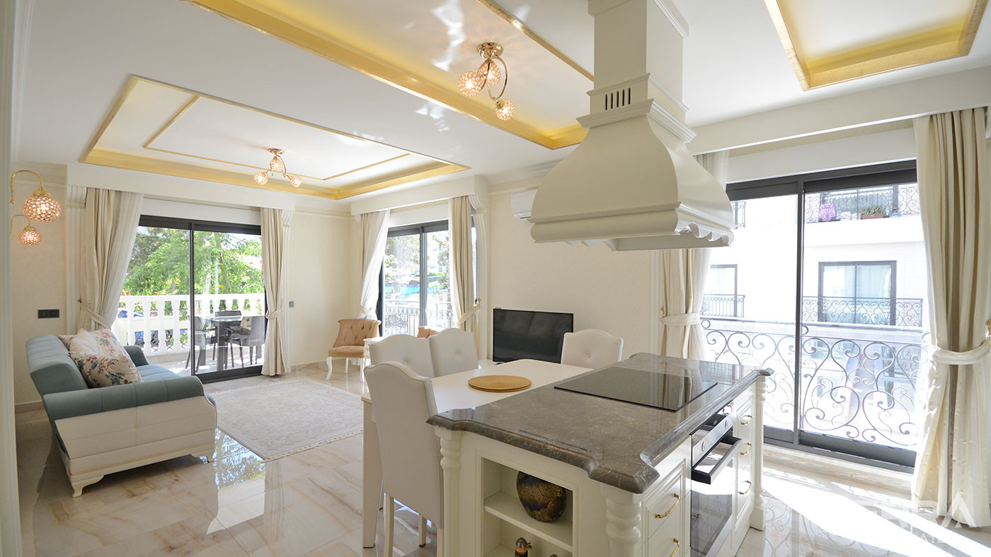 Resale Apartment in Alanya Center Only 100 m from the Beach - 58467