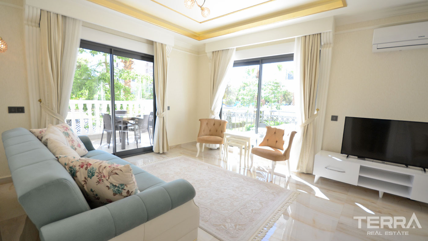 Resale Apartment in Alanya Center Only 100 m from the Beach - 58470