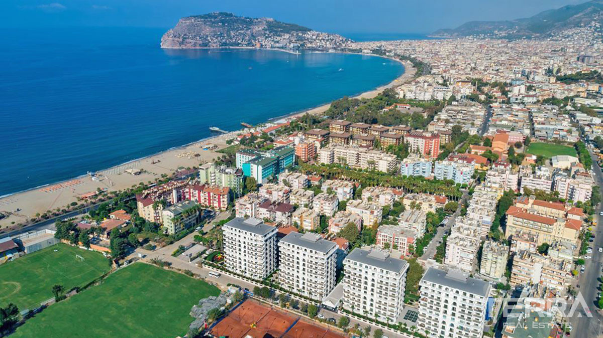 Resale Apartment in Alanya Center Only 100 m from the Beach