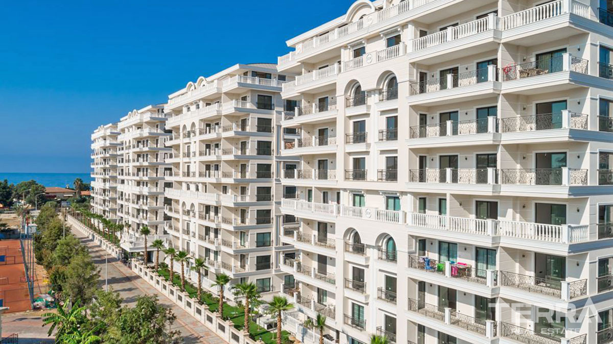 Resale Apartment in Alanya Center Only 100 m from the Beach - 58485