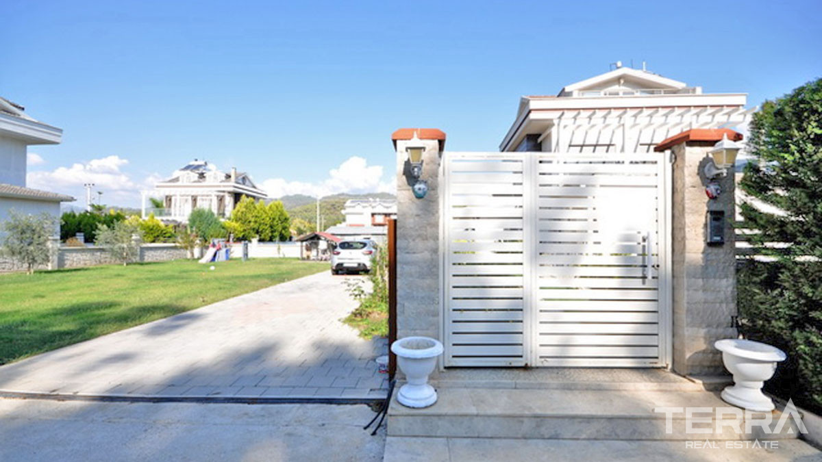 Fethiye Çalış'ta Özel Bahçeli ve Havuzlu Lüks Villa - 58737