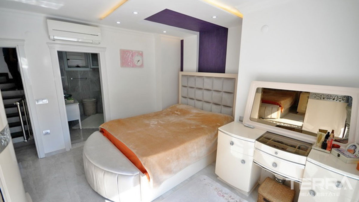 Fethiye Çalış'ta Özel Bahçeli ve Havuzlu Lüks Villa - 58749