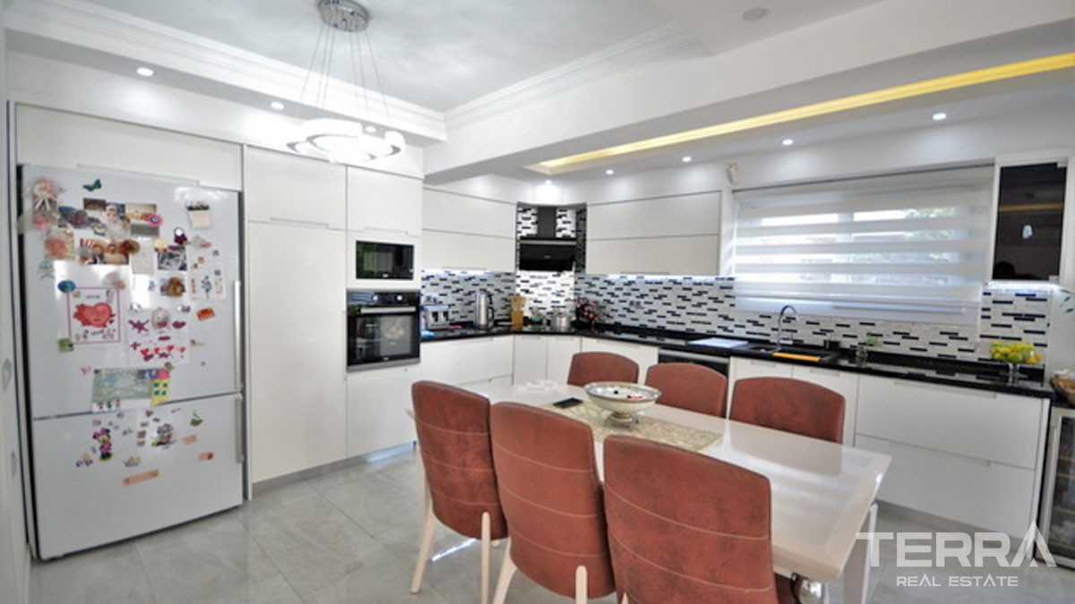 Fethiye Çalış'ta Özel Bahçeli ve Havuzlu Lüks Villa - 58758