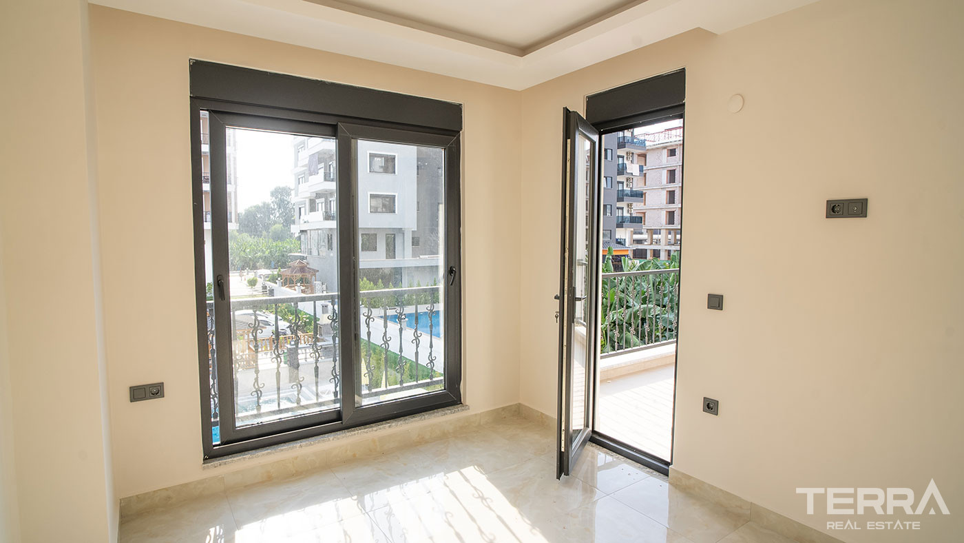 Luxury Apartments Only 200 m from the Beach in Alanya, Kargıcak - 101309