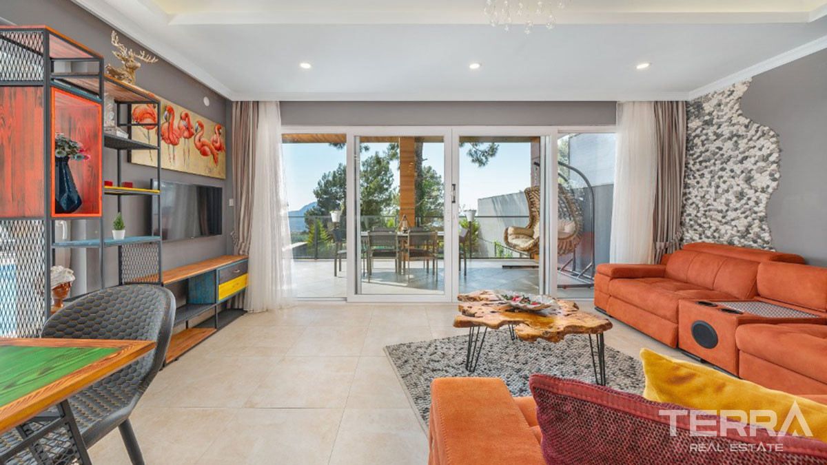 Furnished Luxury Villa with Large Garden and a Pool in Fethiye Ovacık - 59053