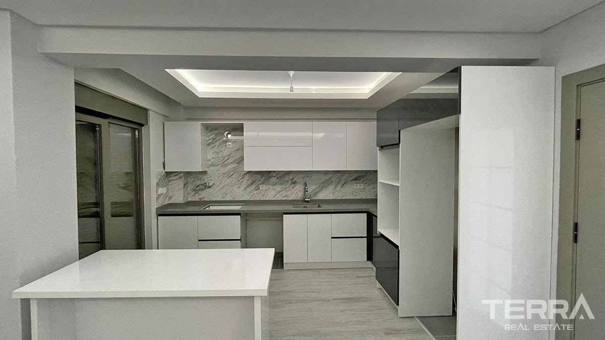 Semi Detached Luxury Villa Close to the Beach in Fethiye Çalış - 59078