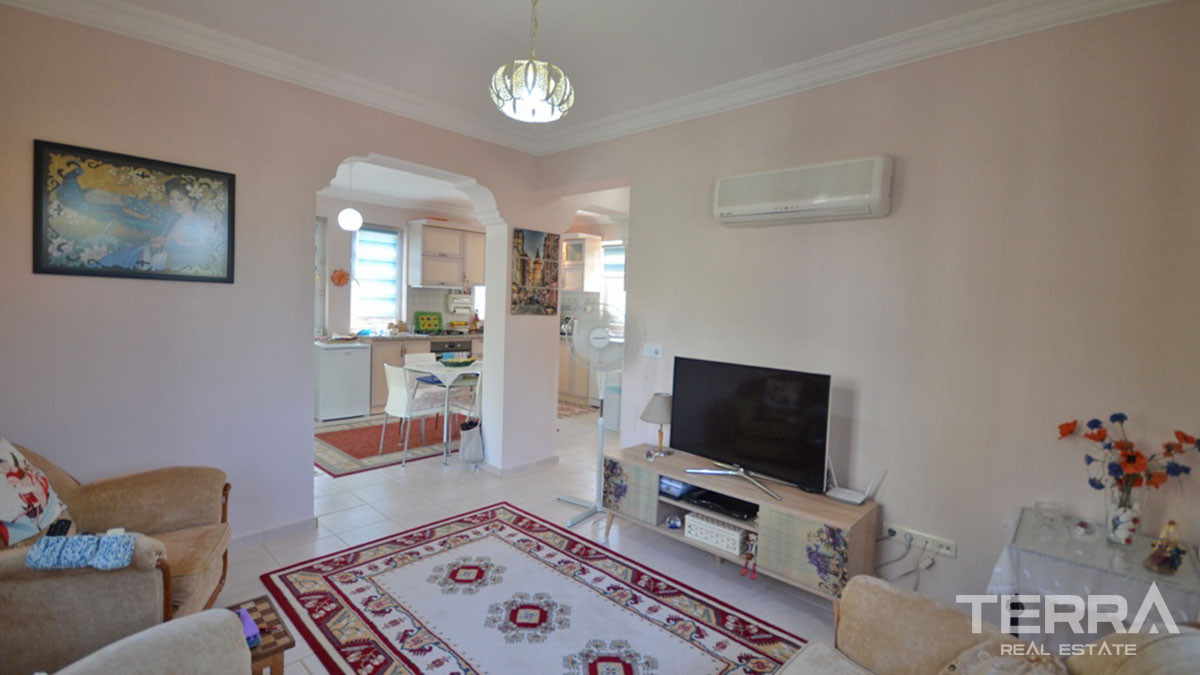 Large Detached Bargain Villa with Shared Pool in Çalış Fethiye - 59119