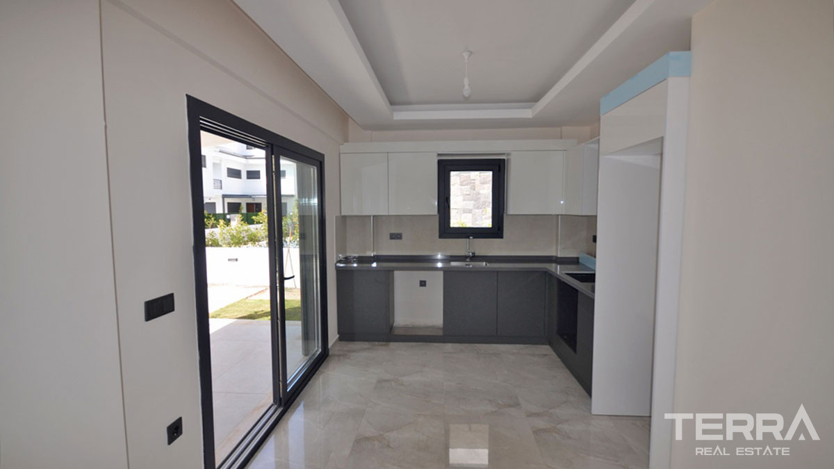 Newly Built Luxury Detached Villa with Private Pool in Fethiye - 59155