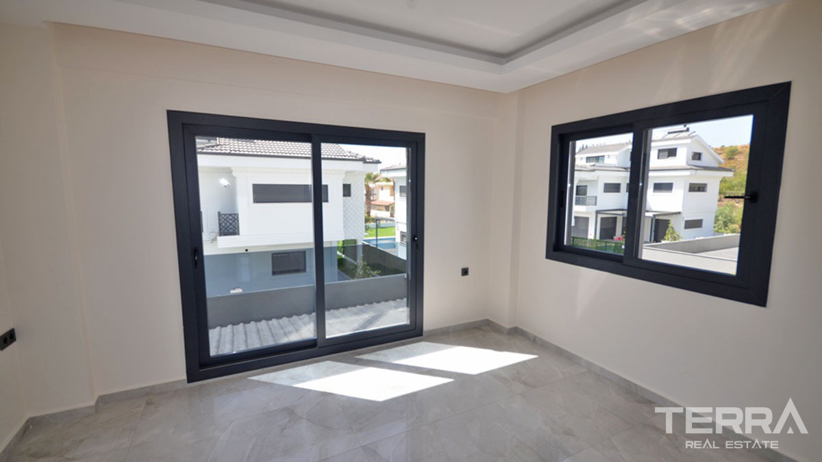 Newly Built Luxury Detached Villa with Private Pool in Fethiye - 59161