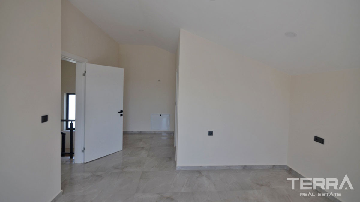 Newly Built Luxury Detached Villa with Private Pool in Fethiye - 59179