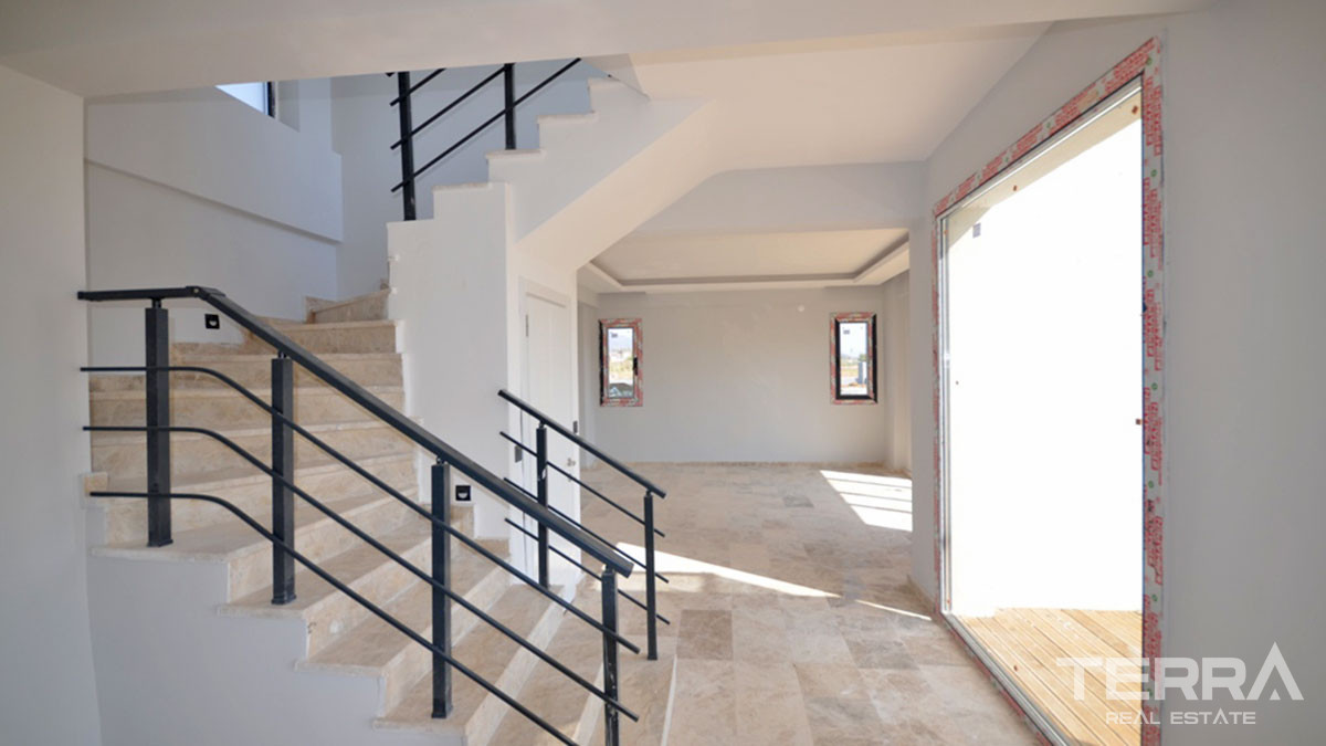 Luxury Villas Walking Distance to the Beach in Fethiye, Çaliş - 59248