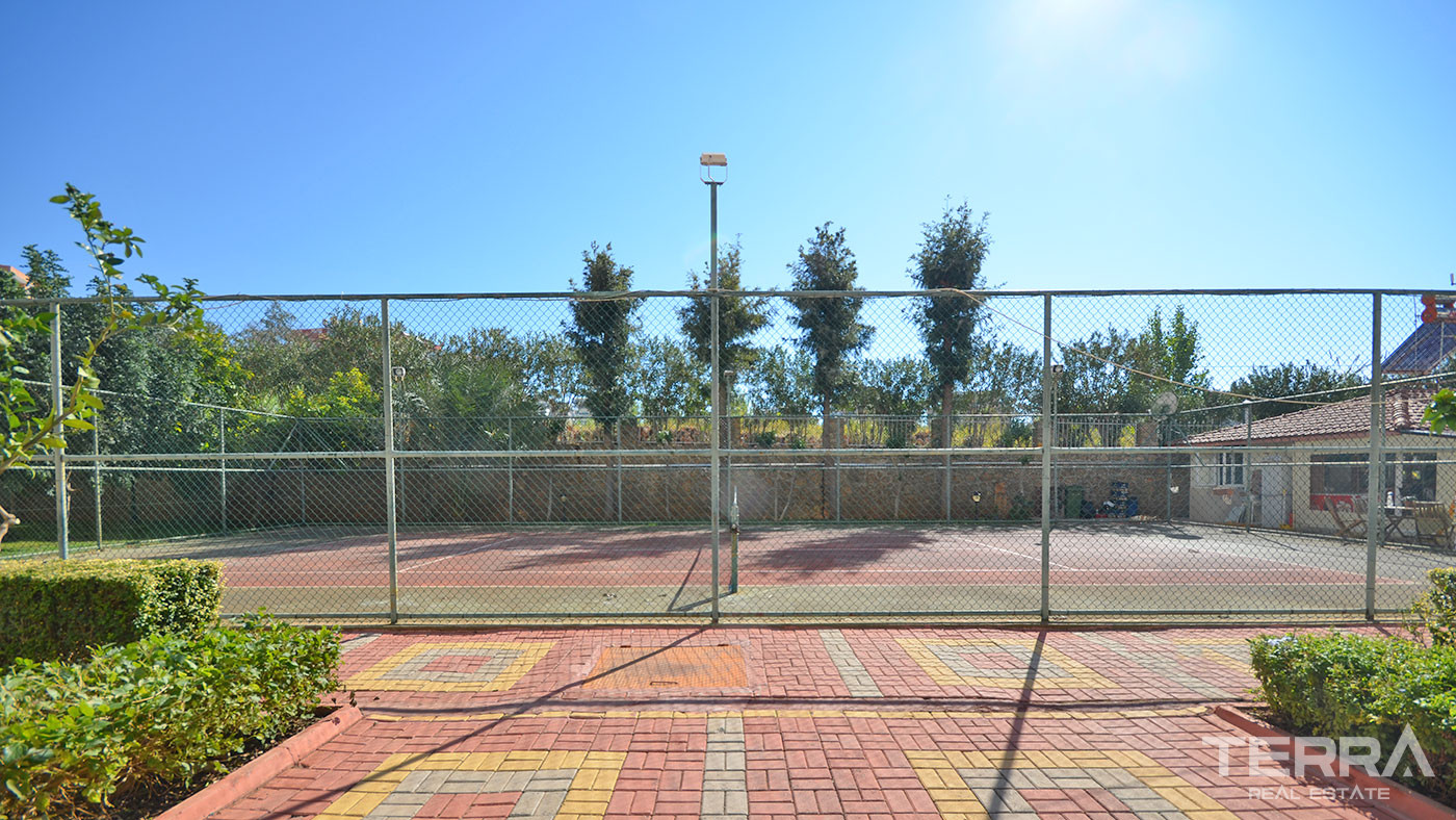 Furnished 2 Bedroom Apartment with Swimming Pool in Alanya Tosmur - 60533