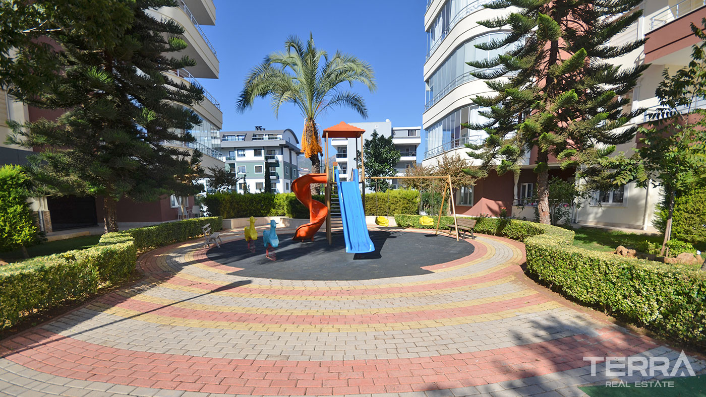 Furnished 2 Bedroom Apartment with Swimming Pool in Alanya Tosmur - 60541