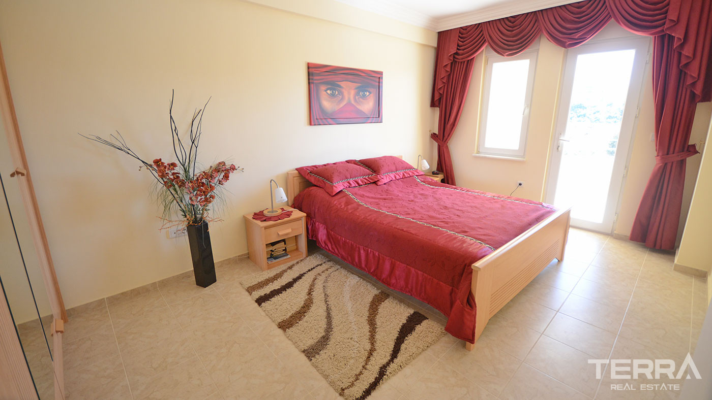 Furnished 2 Bedroom Apartment with Swimming Pool in Alanya Tosmur - 60551