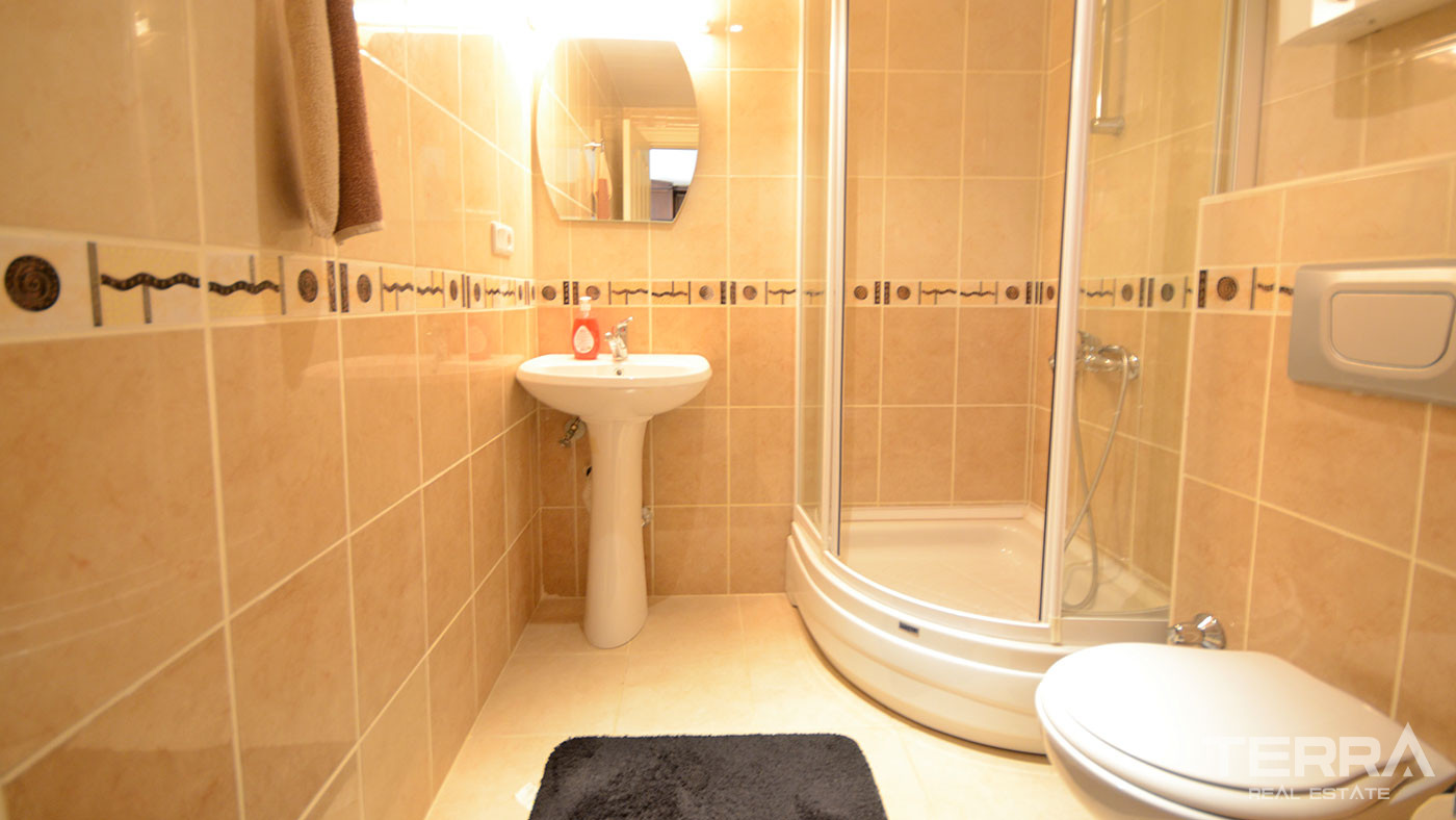 Furnished 2 Bedroom Apartment with Swimming Pool in Alanya Tosmur - 60554