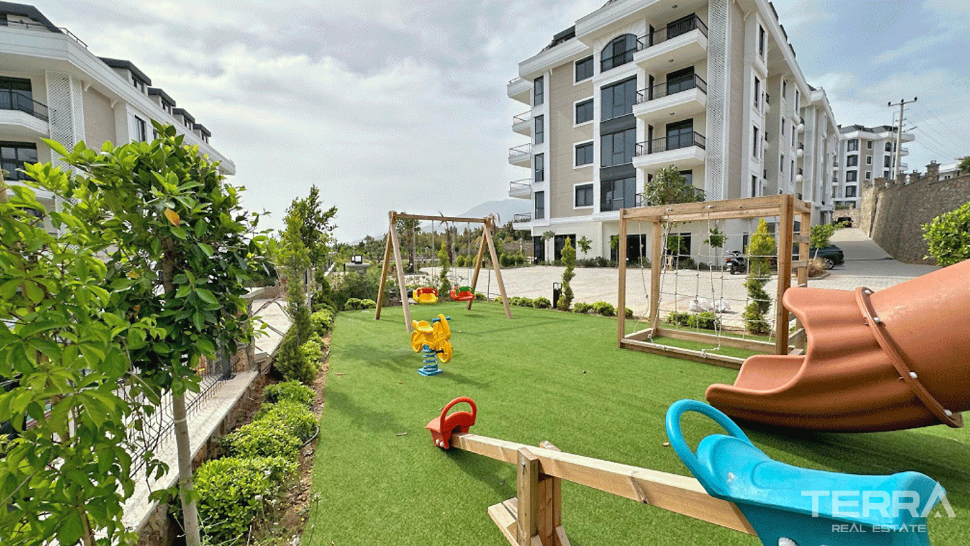 Spacious Apartments in Alanya Oba in the Luxury Complex with Amenities - 97963
