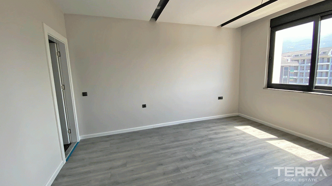 Spacious Apartments in Alanya Oba in the Luxury Complex with Amenities - 97976