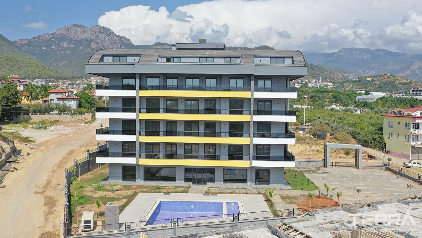 Well-Sized Luxury Apartments in Peaceful Area in Alanya Oba - 72977