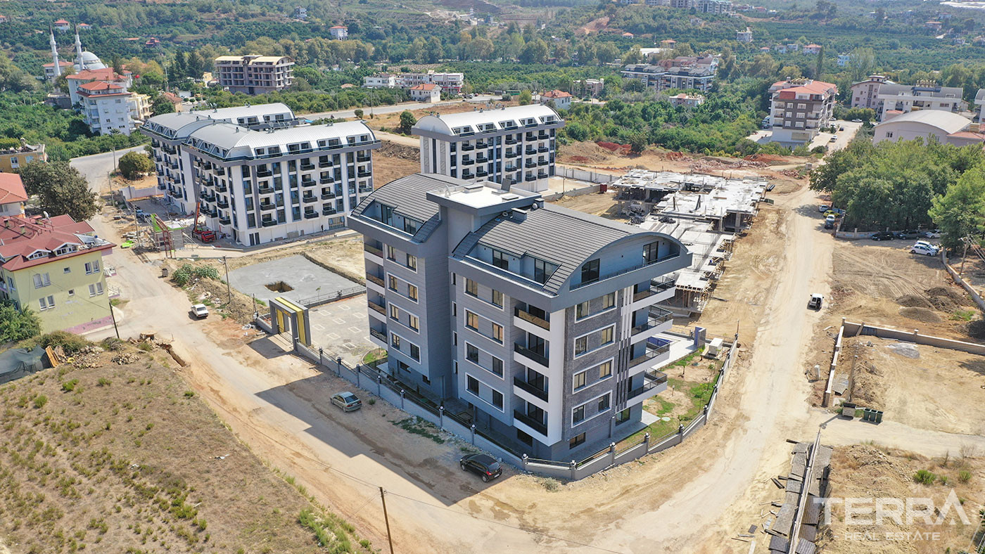 Well-Sized Luxury Apartments in Peaceful Area in Alanya Oba - 72978