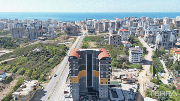 Luxury Apartments within 1.25 km to the Beach in Mahmutlar Alanya