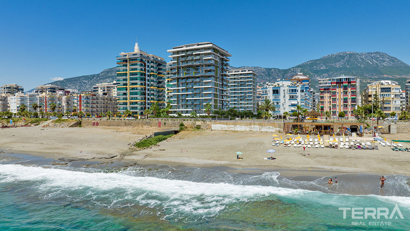 Alanya, Mahmutlar'da Deniz Manzaralı Satılık Lüks Daireler