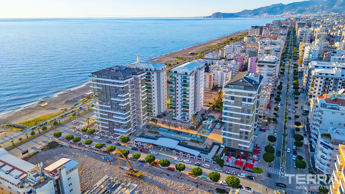 Alanya, Mahmutlar'da Deniz Manzaralı Satılık Lüks Daireler - 126812