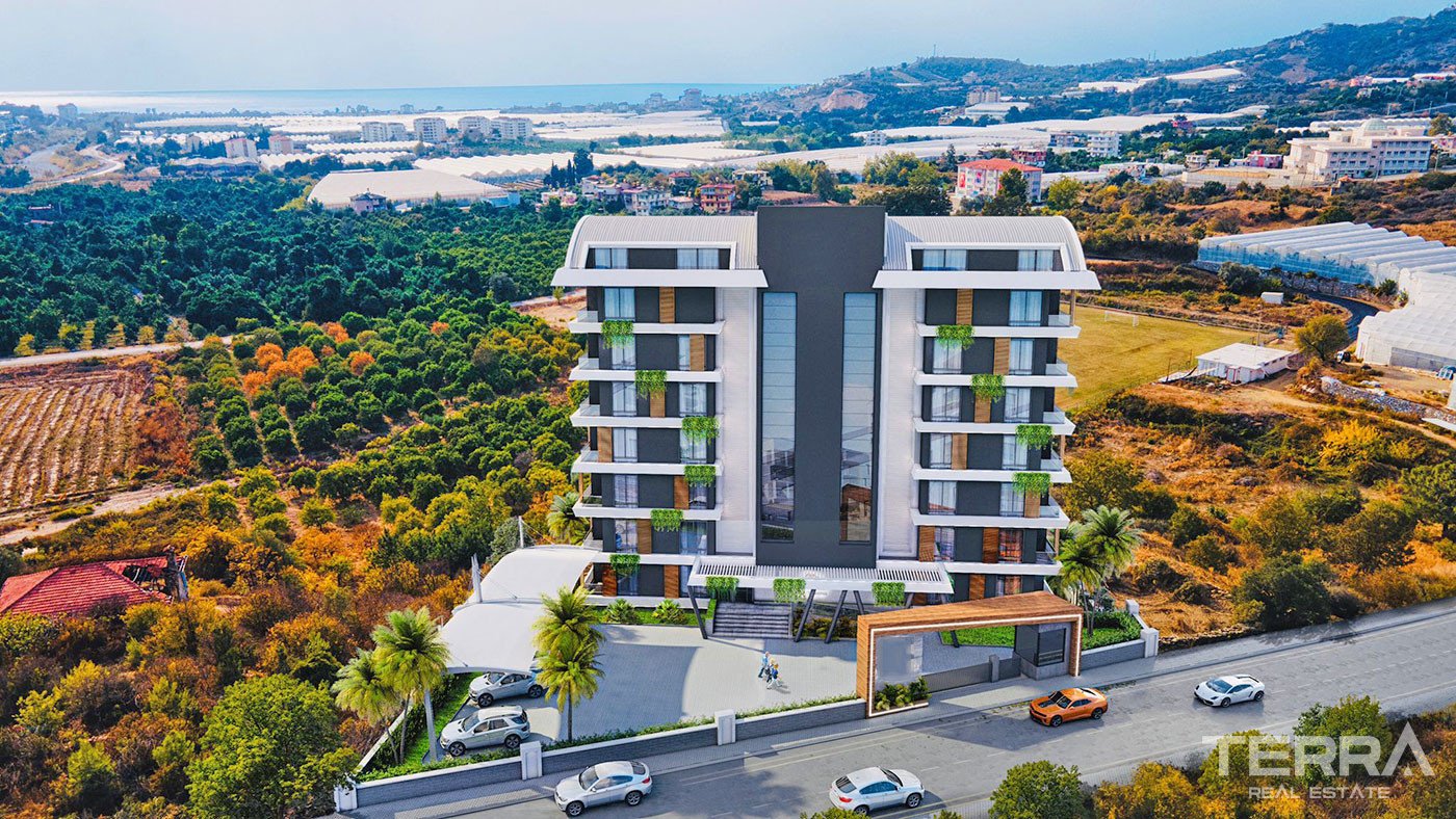 Sea View Apartments with Luxury Amenities in Alanya Demirtaş