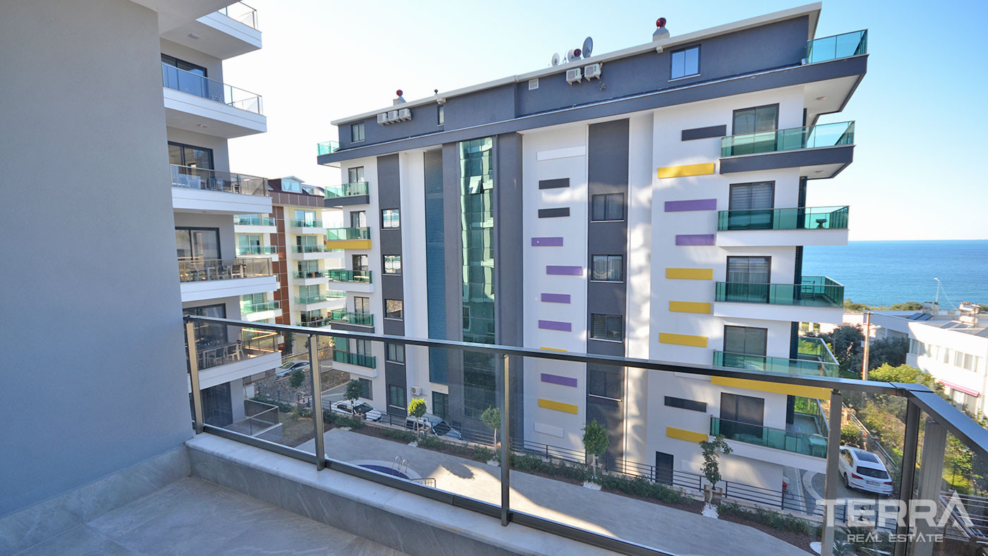 Sea View Apartment with Social Amenities in Alanya, Kargıcak - 62792