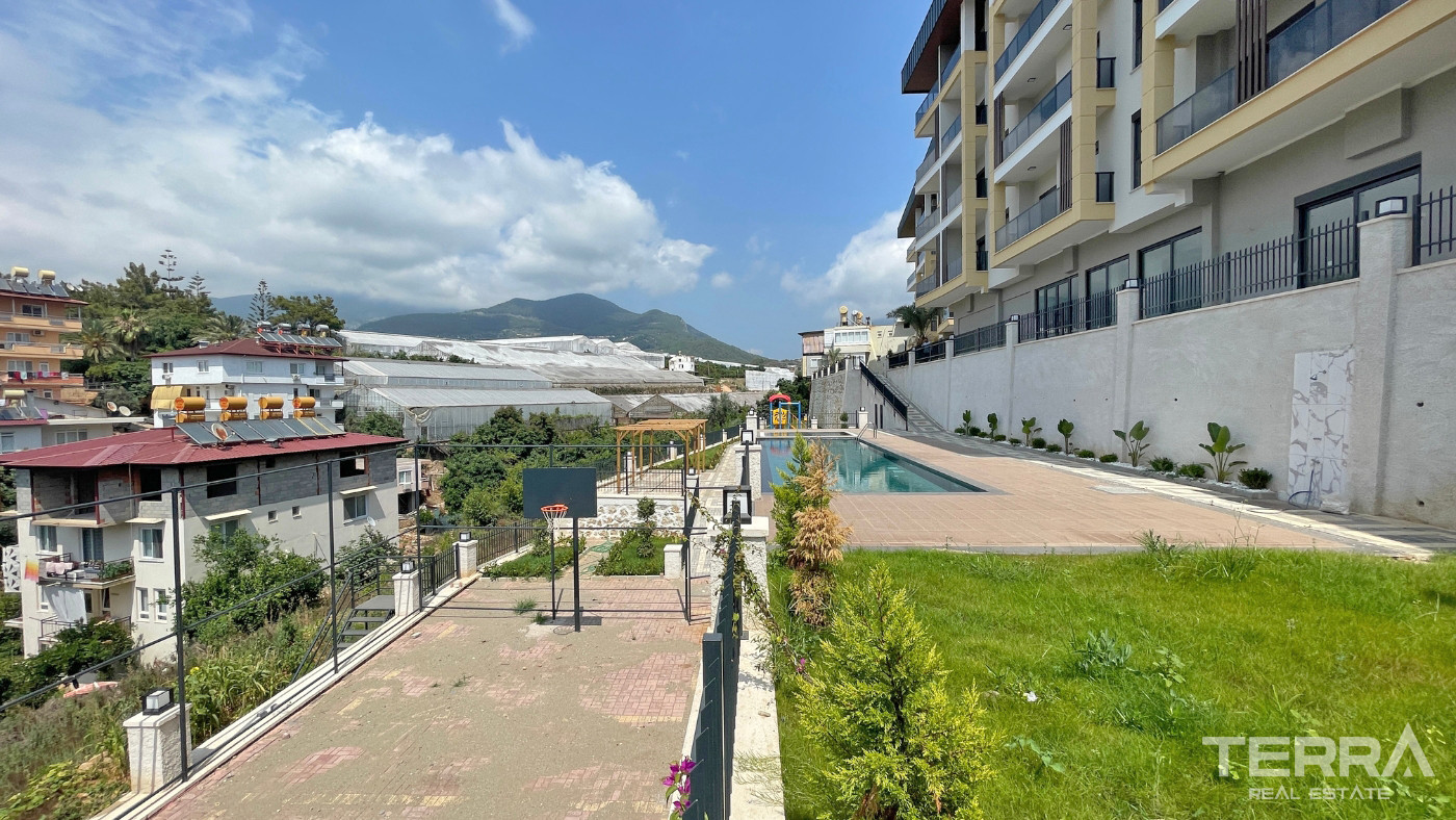 Modernly Designed Apartments in Alanya Oba at Affordable Prices - 101394