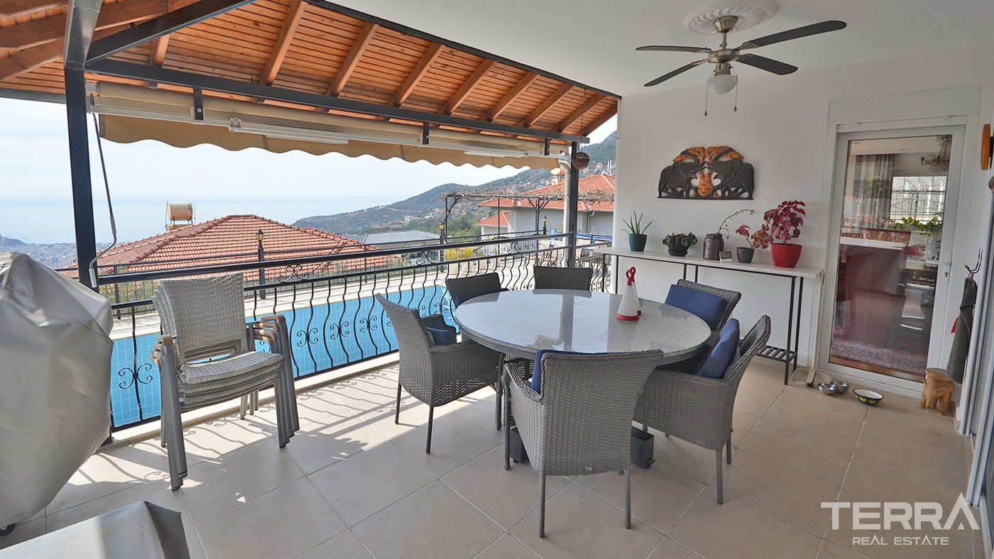 Willa 4+1z rynku wtórnego z widokiem na morze w Alanyi, Tepe - 63989