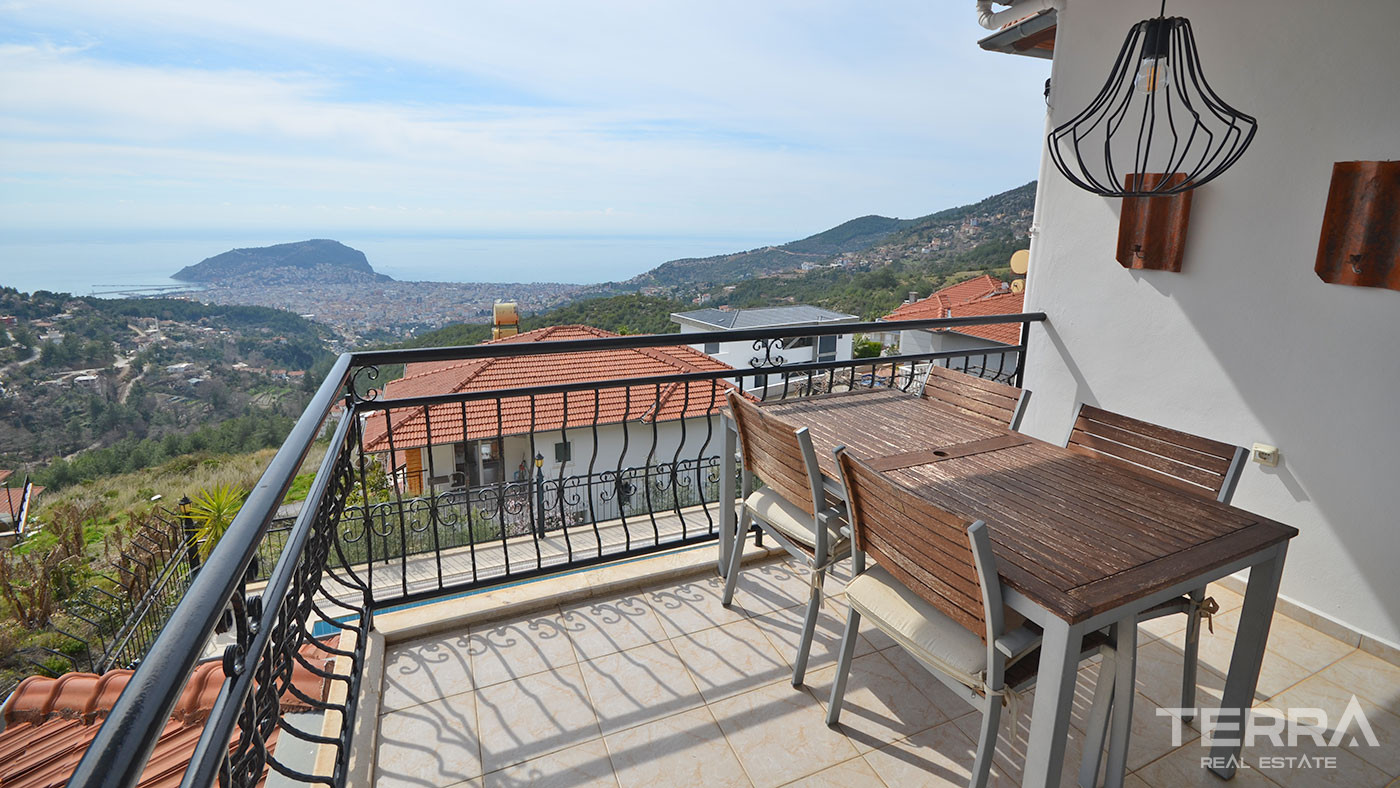 Willa 4+1z rynku wtórnego z widokiem na morze w Alanyi, Tepe - 63993