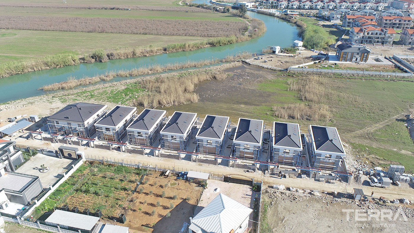 Riverfront Villas with Private Pool and Garden in Belek - 65213