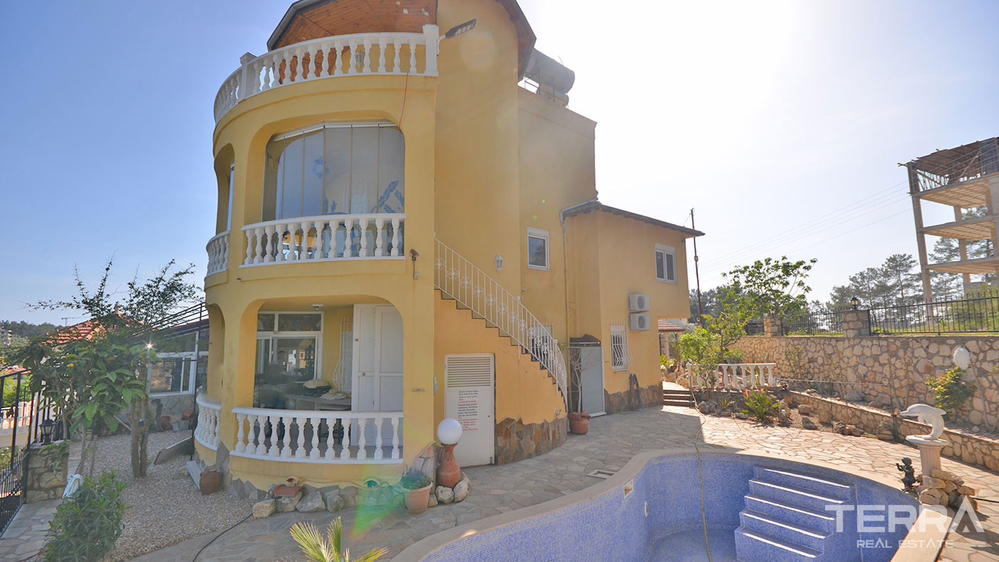 Family-Friendly Resale Villa in Avsallar, Alanya with Private Pool