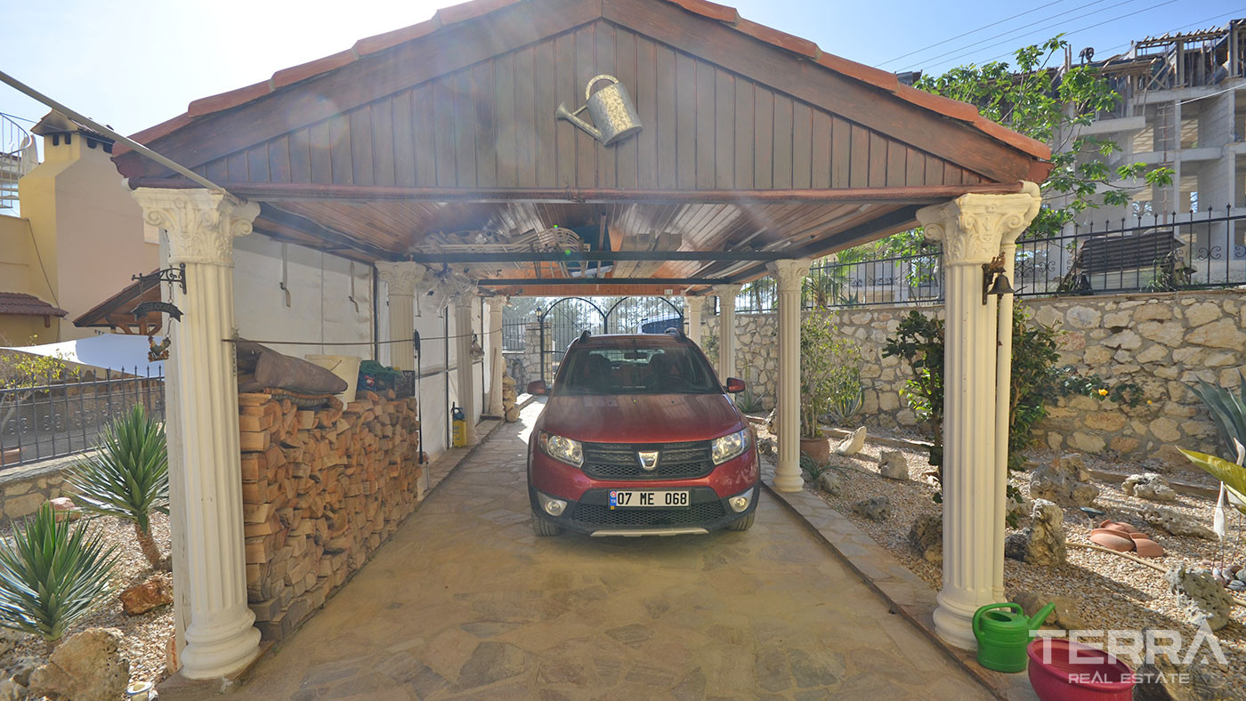 Familienfreundliche Wiederverkaufsvilla in Avsallar, Alanya mit privatem Pool - 65873