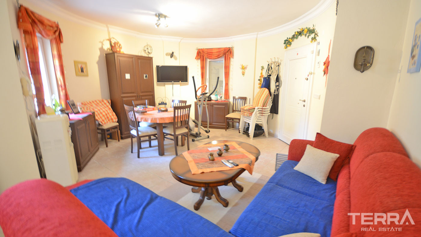 Familienfreundliche Wiederverkaufsvilla in Avsallar, Alanya mit privatem Pool - 65884