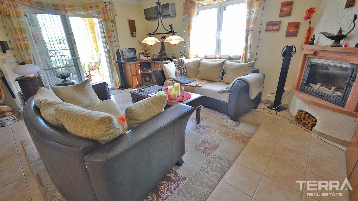 Familienfreundliche Wiederverkaufsvilla in Avsallar, Alanya mit privatem Pool - 65894