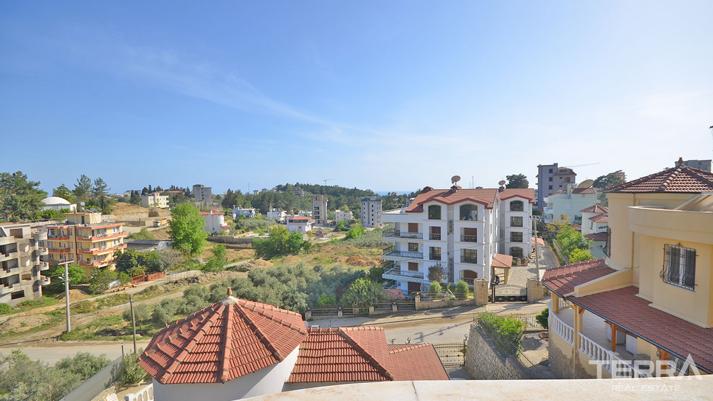 Familienfreundliche Wiederverkaufsvilla in Avsallar, Alanya mit privatem Pool - 65910