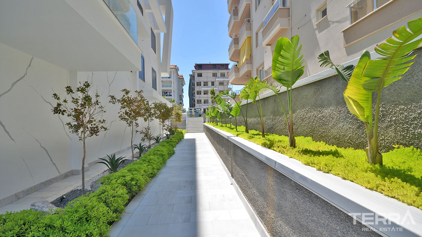 Sea View Resale Apartment in Kestel, Alanya with Rich Social Amenties - 66135