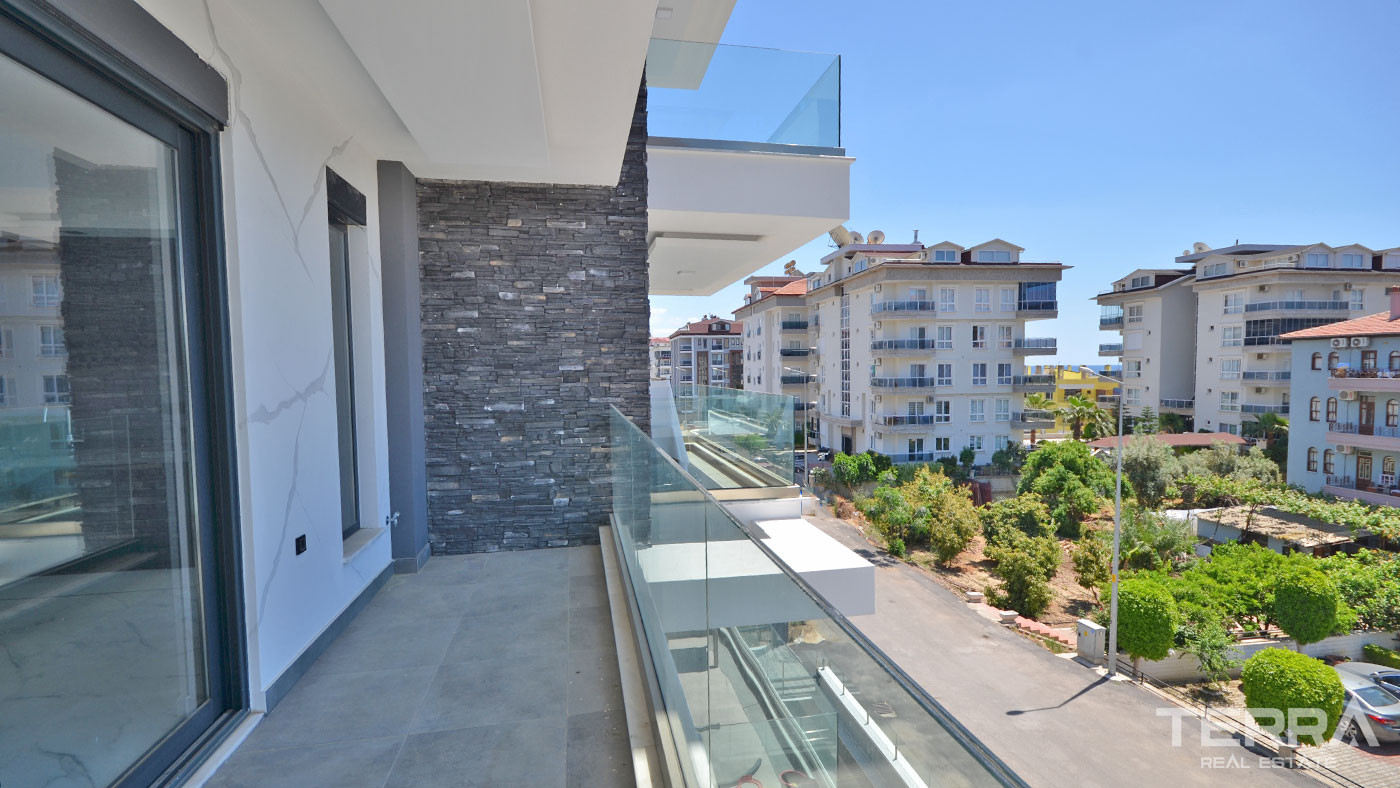 Sea View Resale Apartment in Kestel, Alanya with Rich Social Amenties - 66150