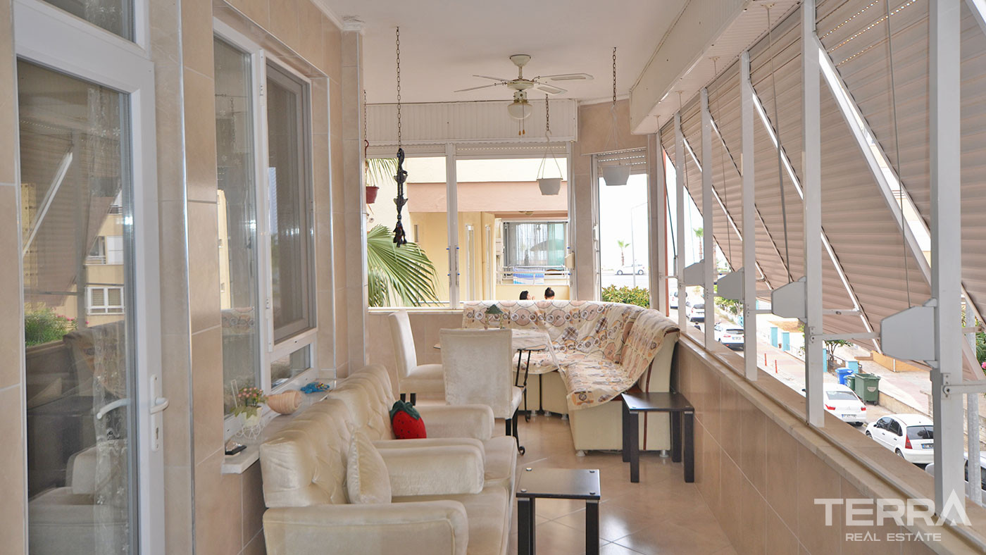 Fully Renovated and Furnished Flat Close to the Beach in Alanya, Oba - 69204